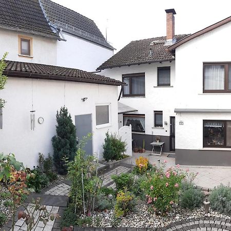Refugium Villa Real Karben Exterior foto